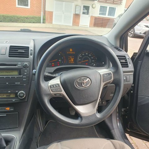 Toyota Avensis 2.0 D-4d T2 Black #3