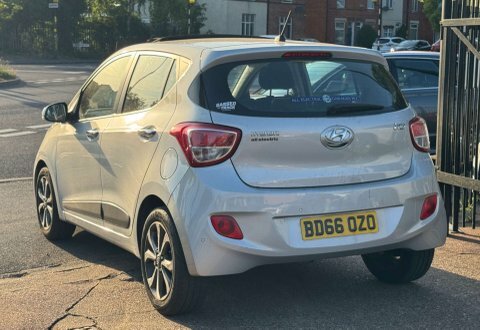 Hyundai I10 1.2 Premium Se Grey #5