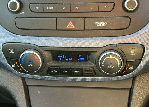 Hyundai I10 I10 Premium Blue Drive Blue #10