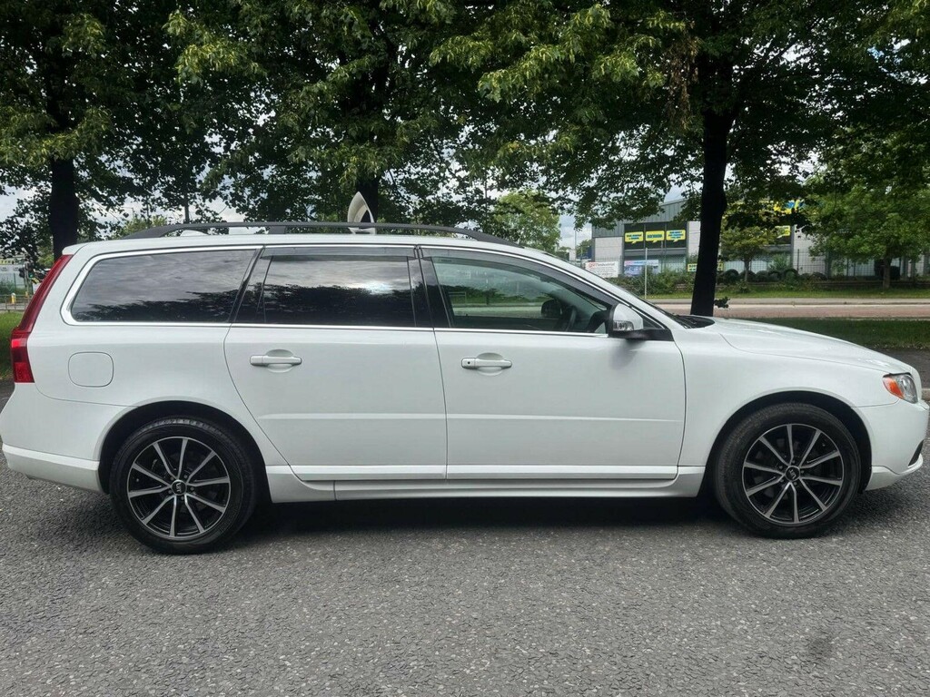 Volvo V70 Se Blue #9