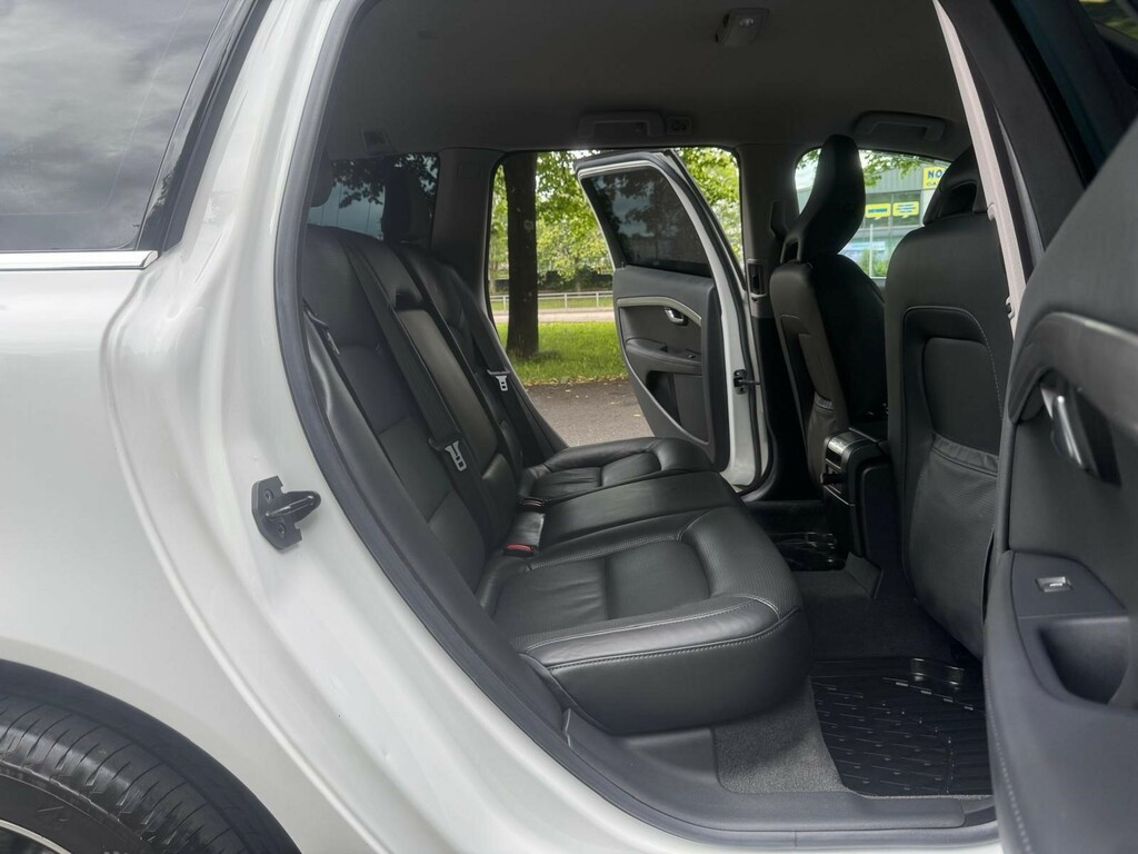 Volvo V70 Se Blue #20