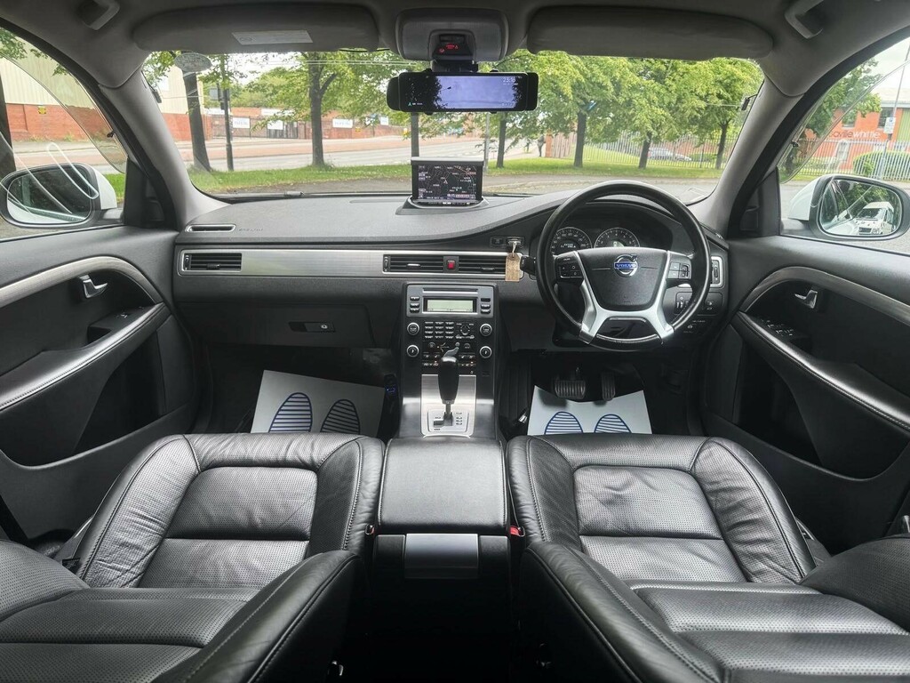 Volvo V70 Se Blue #13