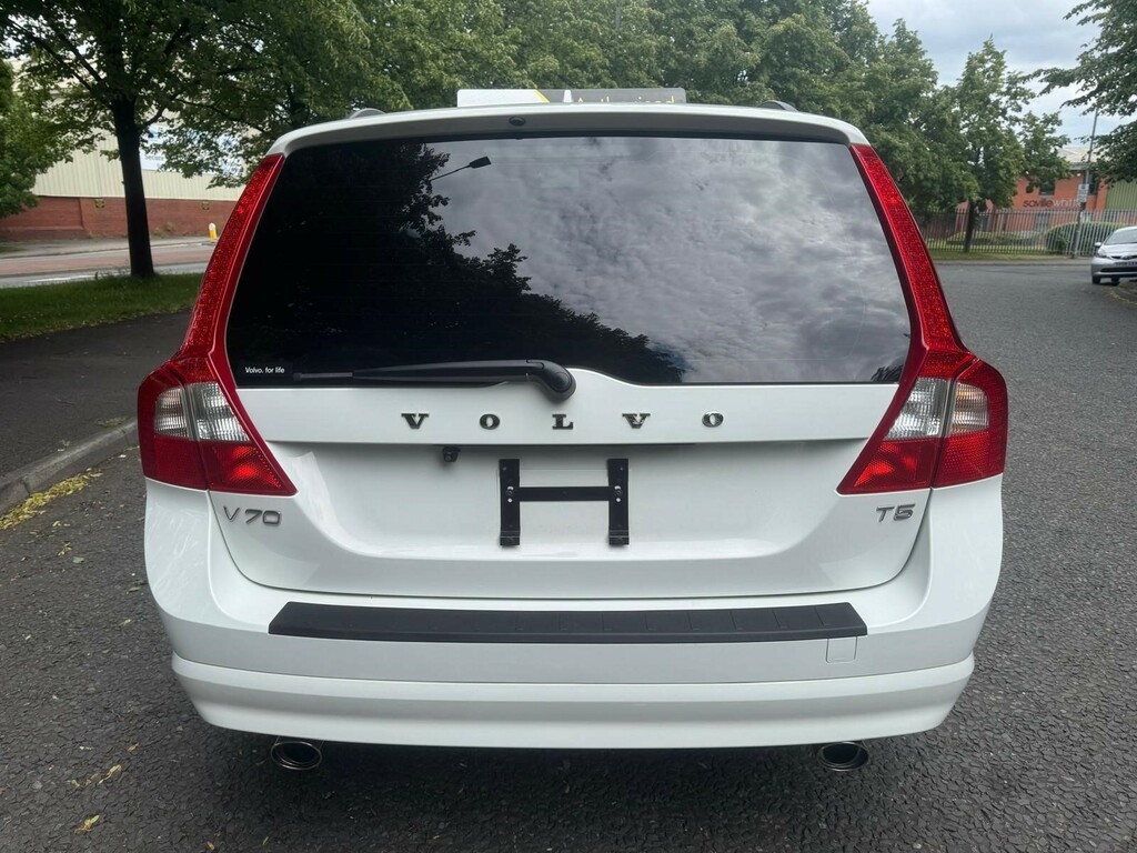 Volvo V70 Se Blue #8