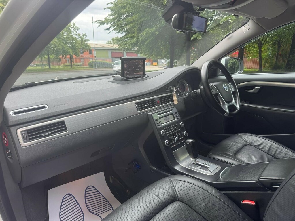 Volvo V70 Se Blue #14