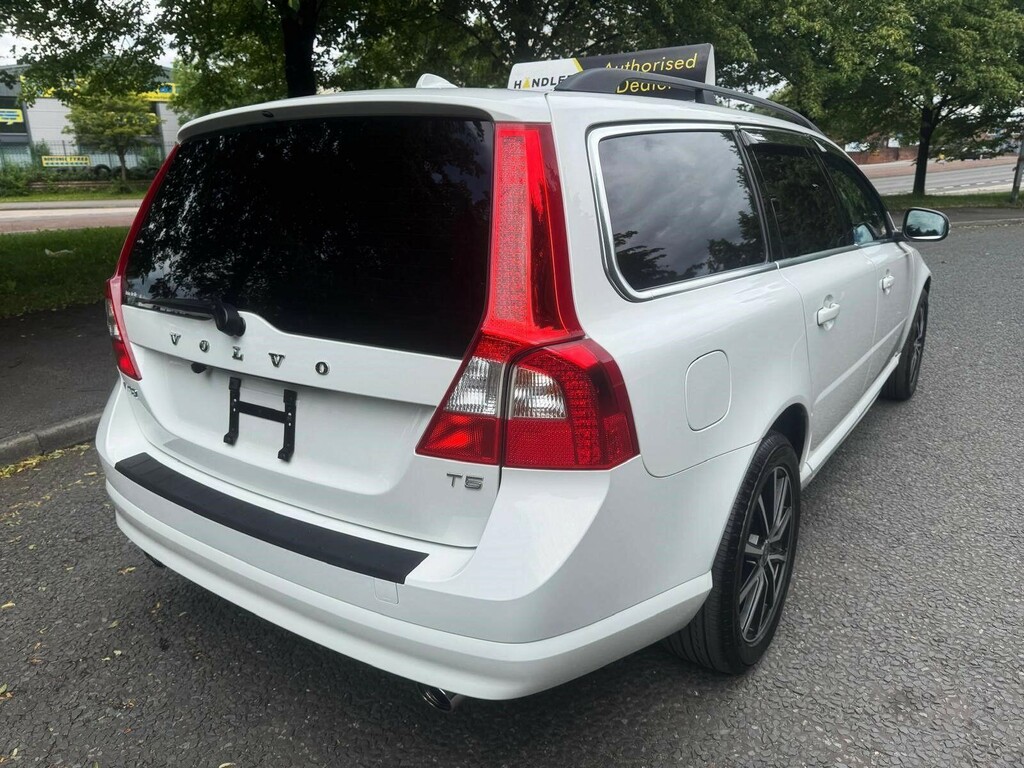 Volvo V70 Se Blue #10