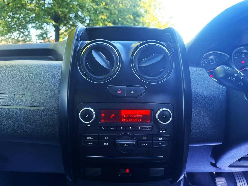 Dacia Duster 1.6 Sce Prestige Blue #32