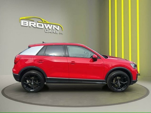 Audi Q2 1.6 Tdi 30 Sport Red #4