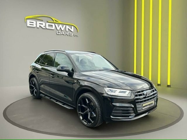 Audi Q5 2.0 Tdi 40 S Black