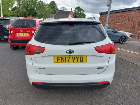 Kia Ceed Crdi 2 Isg White #4