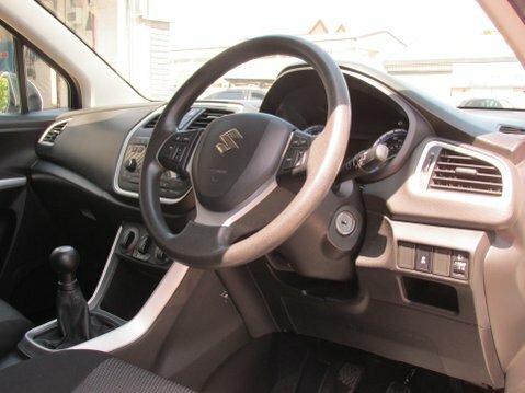 Suzuki SX4 S Cross S-cross Motion B-jet Mhev Grey #51
