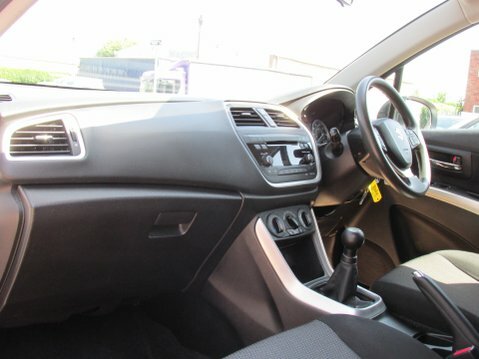 Suzuki SX4 S Cross S-cross Motion B-jet Mhev Grey #41