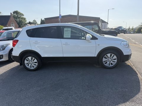 Suzuki SX4 S Cross Sz3 White #3