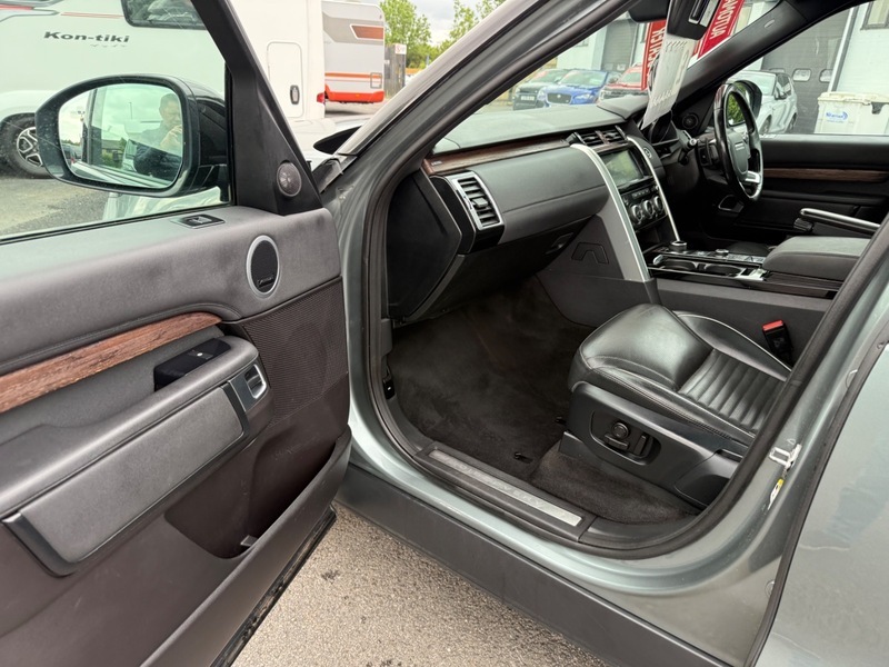 Land Rover Discovery 3.0 Td6 Hse 255 Bhp Grey #46