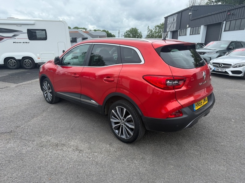 Renault Kadjar Signature Nav Dci Red #3