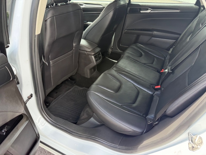 Ford 1.5 Ecoblue 120 Titanium Powershift Black #38