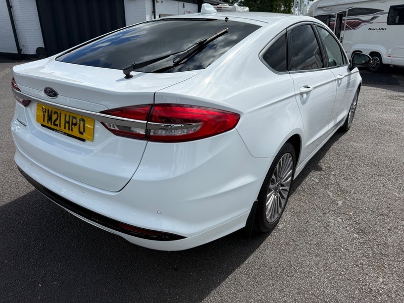 Ford 1.5 Ecoblue 120 Titanium Powershift Black #18