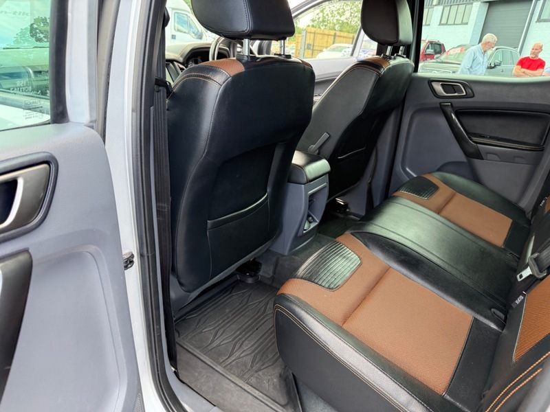 Ford Ranger 3.2L Wildtrak Orange #47
