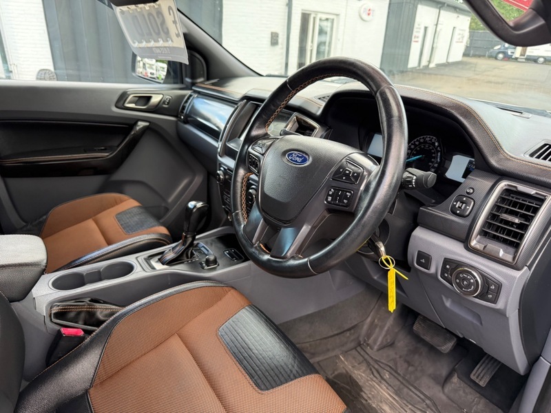 Ford Ranger 3.2L Wildtrak Orange #28