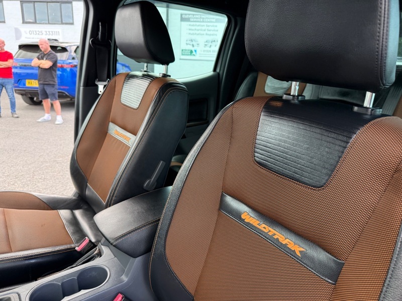 Ford Ranger 3.2L Wildtrak Orange #49