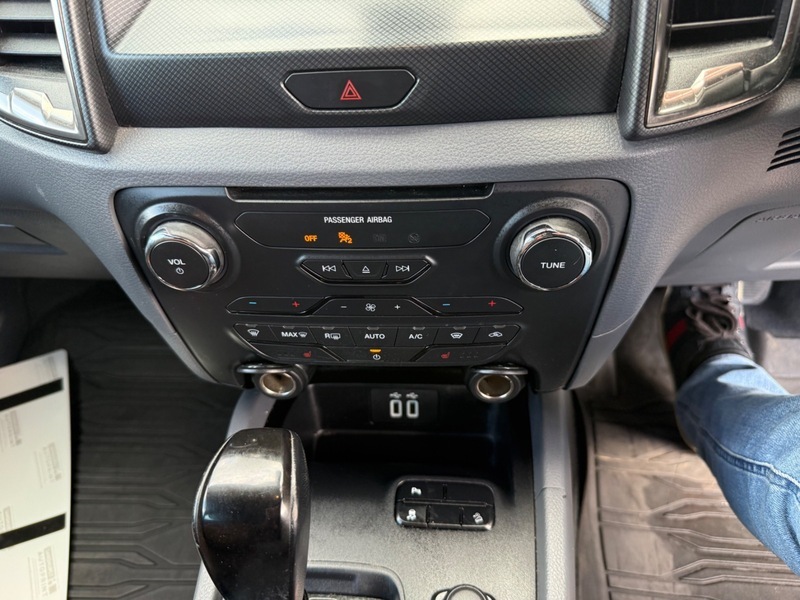 Ford Ranger 3.2L Wildtrak Orange #32