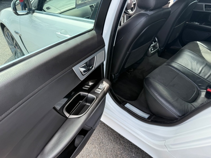 Jaguar XF 2012 62 2.2D Grey #34