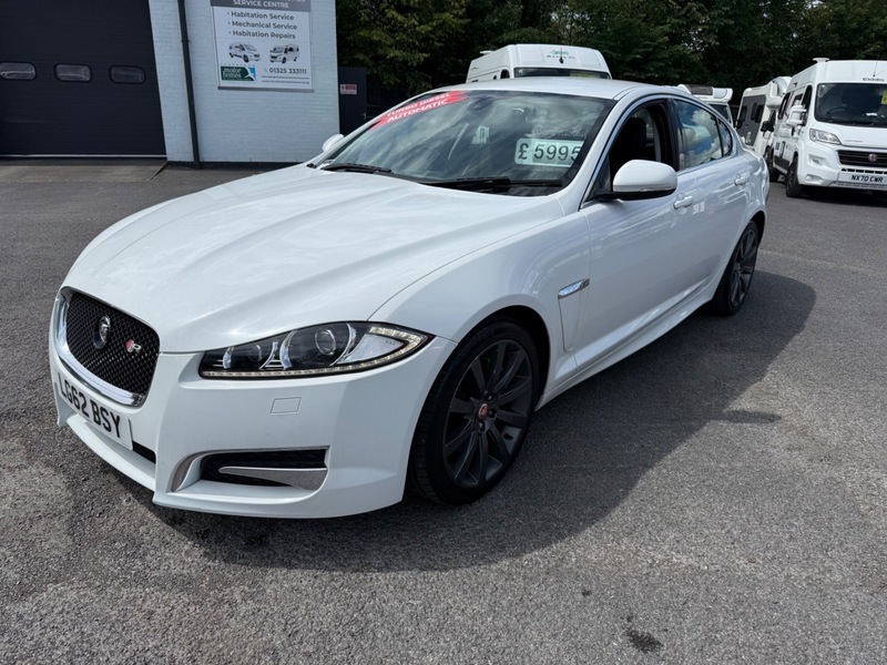 Jaguar XF D Sport 2.2 White #3