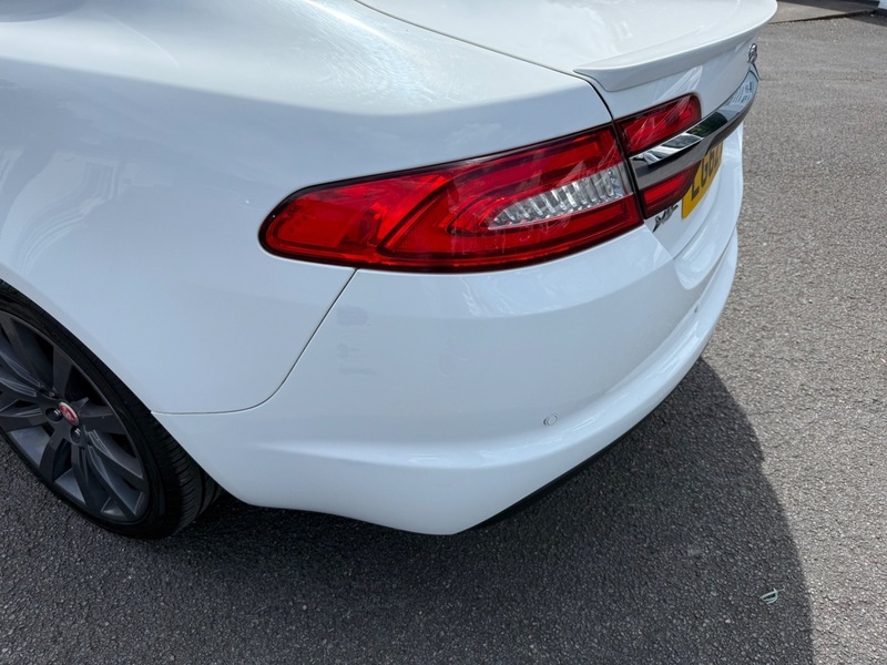 Jaguar XF 2012 62 2.2D Grey #17