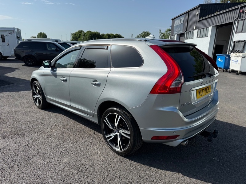 Volvo XC60 D4 R-design Lux Nav Silver #6