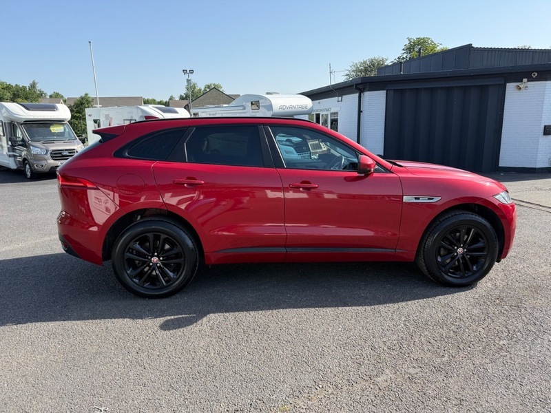 Jaguar F-Pace R-sport Awd Red #4