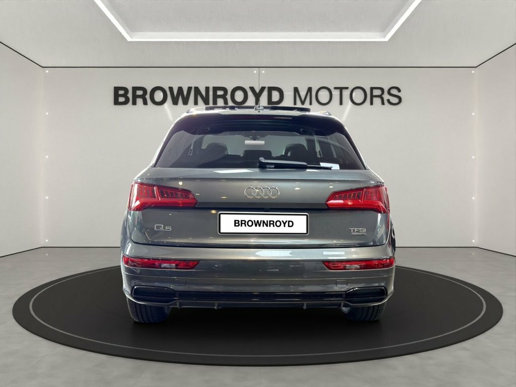 Audi Q5 2L S Line FP18ZSK Grey #6
