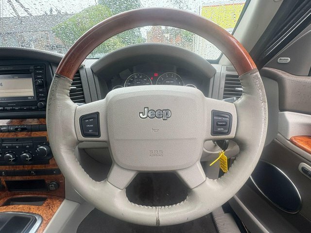 Jeep Grand Cherokee 6.1L Srt8 420 Bhp Silver #20