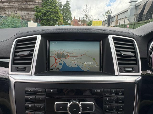 Mercedes-Benz M Class Suv Silver #26