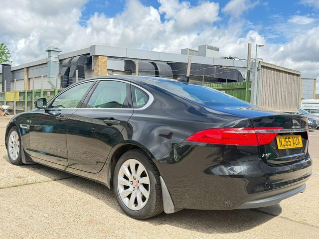 Jaguar XF 2.0D Prestige Euro 6 S S Black #5