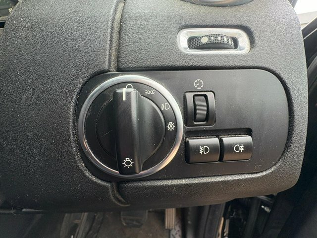 Land Rover Discovery 4 3L Gs Grey #25