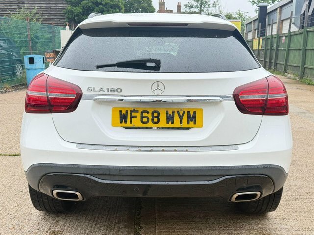 Mercedes-Benz GLA Class 1.6 Gla180 Urban Edition 7G-dct Euro 6 S S White #4