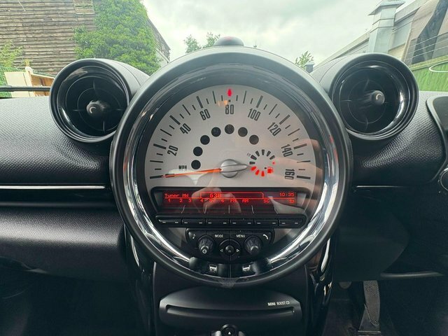 Mini Paceman White #20