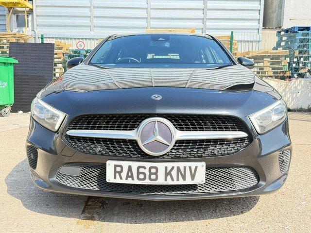 Mercedes-Benz A Class 1.5 A180d Sport Premium 7G-dct Euro 6 S S Black #2