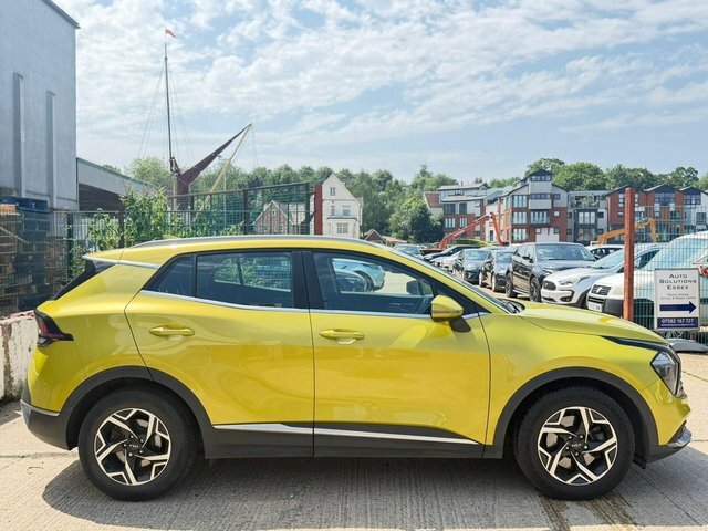 Kia Sportage 1.6 T-gdi 2 Euro 6 S S AV23RZS Yellow #2