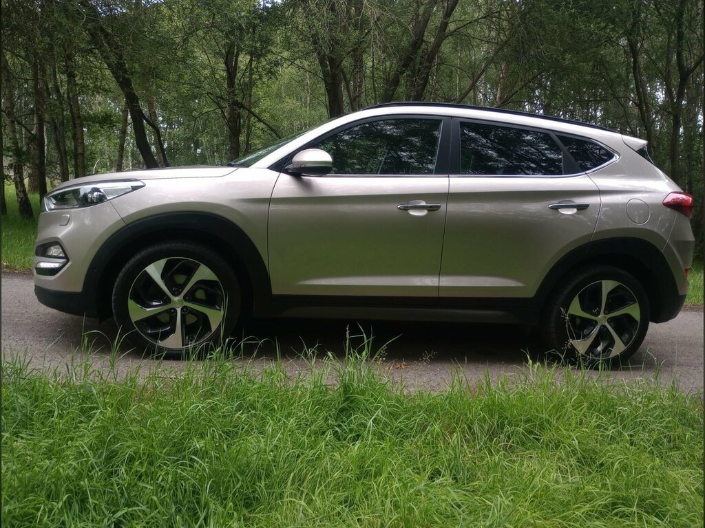 Hyundai Tucson 2.0 Crdi Premium Se 4Wd Euro 6 KW65FGA White #6