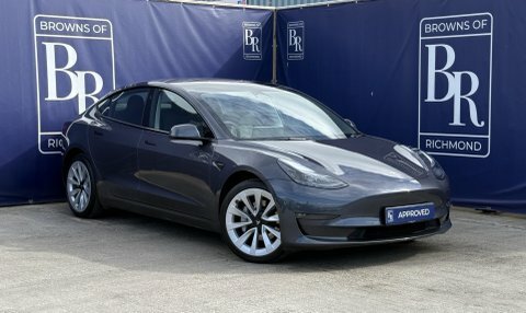 Tesla Model 3 Dual Motor Long Grey