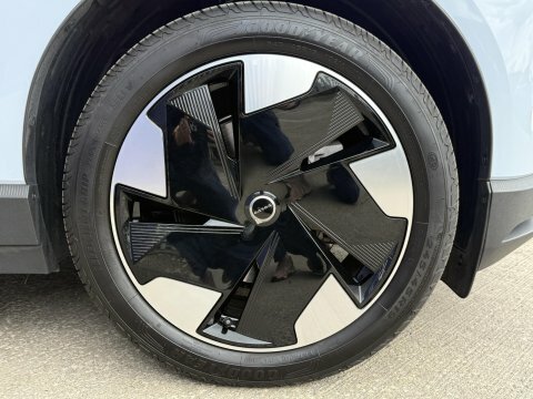 Volvo EX30 Ultra Grey #12