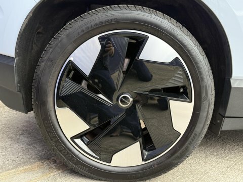 Volvo EX30 Ultra Grey #13
