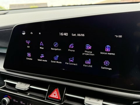 Kia e-Niro 64.8Kwh 3 Orange #26