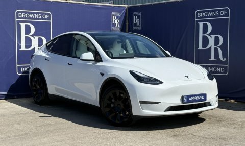 Tesla Model Y Dual Motor Long White