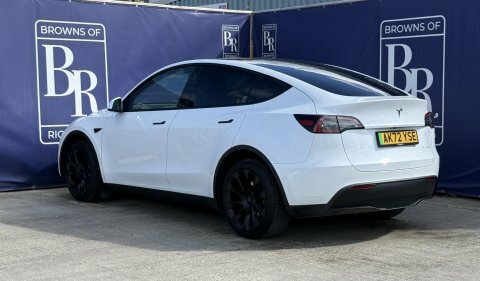 Tesla Model Y Dual Motor Long White #6