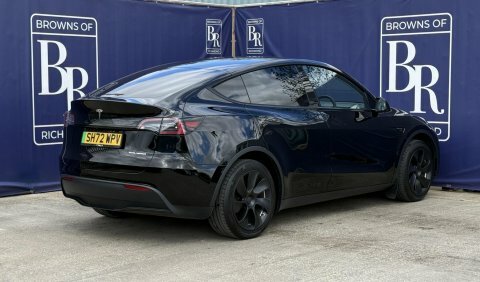 Tesla Model Y Dual Motor Long Black #4