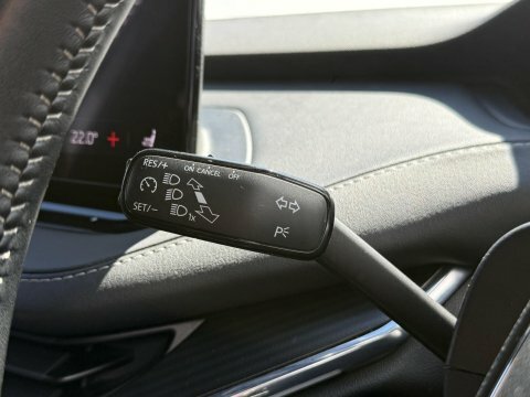 Skoda ENYAQ Suv Black #32