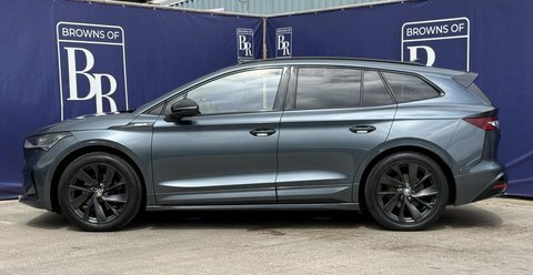 Skoda ENYAQ Suv Black #7
