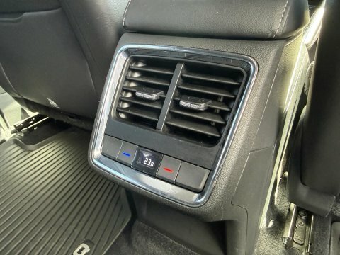 Skoda ENYAQ Suv Black #25