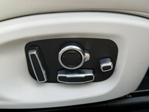 Jaguar I-Pace 294Kw Ev400 Se 90Kwh 11Kw Charger White #21